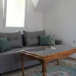 La Vida Villa *